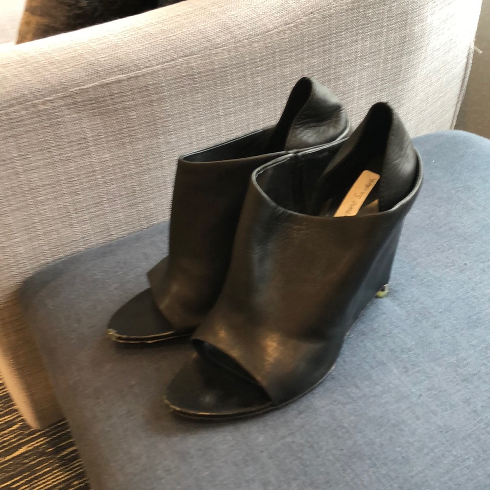 Shoes platform - Picture 3 of 3